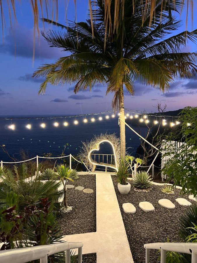 Tropical Glamping Nusa Penida - Private Romantic Seaside Bungalow Diamond Beach Polilit Dış mekan fotoğraf